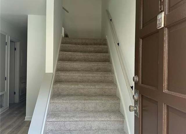Property at 2386 Lawrenceville Hwy Unit G, Decatur, GA 30033, 2 beds, 1.5 baths