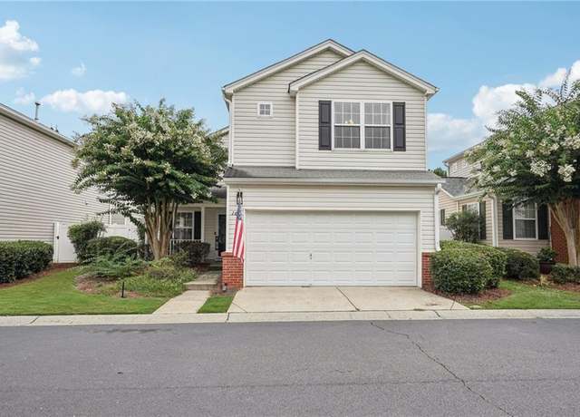 Property at 167 Swanee Ln, Woodstock, GA 30188, 2 beds, 2.5 baths