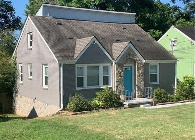 Property at 2569 Northview Ave, Decatur, GA 30032, 3 beds, 2 baths