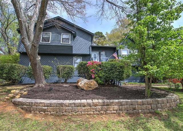 Property at 17 Bramblewood Pl SW, Cartersville, GA 30120, 5 beds, 3 baths