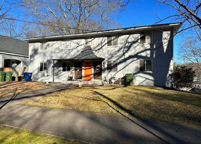 Property at 516 Holderness St SW, Atlanta, GA 30310, 11 beds, 6 baths