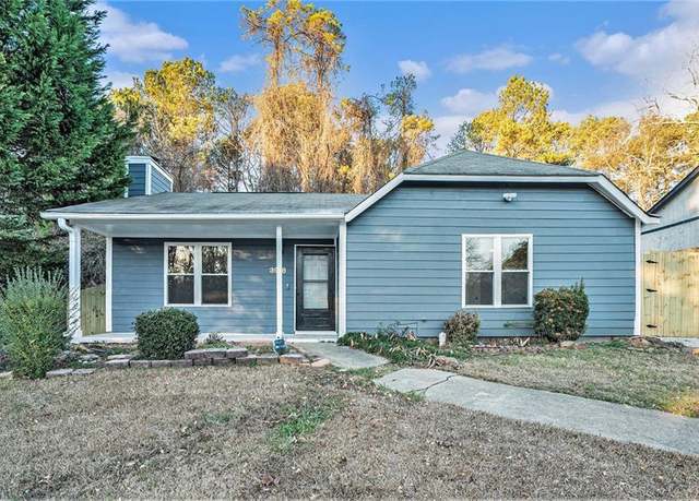 Property at 3918 S Creek Ct, Stone Mountain, GA 30083, 2 beds, 2 baths
