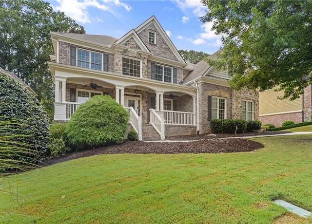 Property at 4731 Moon Chase Dr, Buford, GA 30519, 6 beds, 5 baths