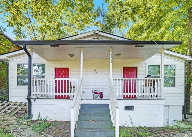 Property at 2008 Joseph E Boone Blvd NW, Atlanta, GA 30314, 4 beds, 4 baths