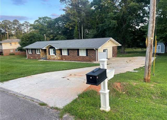 Property at 1321 Earle Ct SE, Conyers, GA 30013, 4 beds, 3 baths