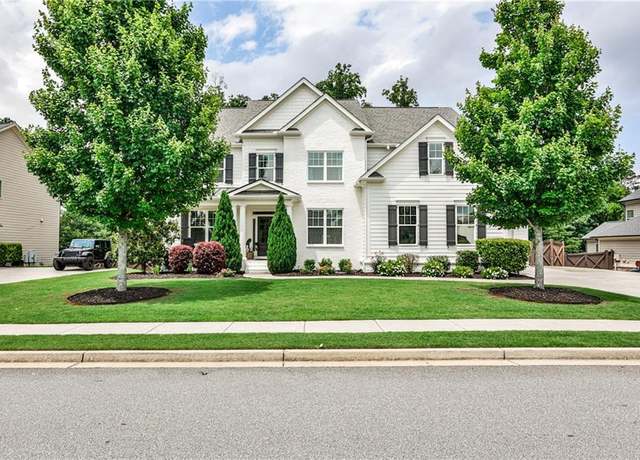 Property at 148 Sierra Cir, Woodstock, GA 30188, 6 beds, 5 baths