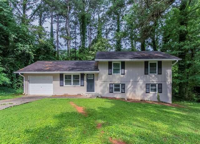 Property at 1539 Pine Glen Cir, Decatur, GA 30035, 3 beds, 2 baths