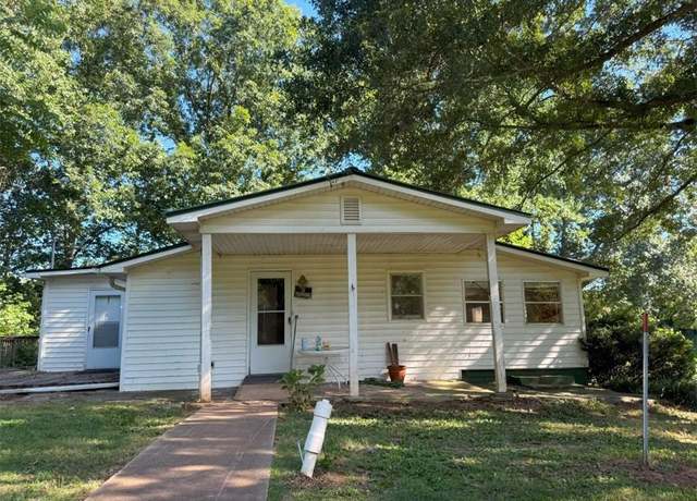 Property at 4521 E Hall Rd, Gainesville, GA 30507, 2 beds, 2 baths