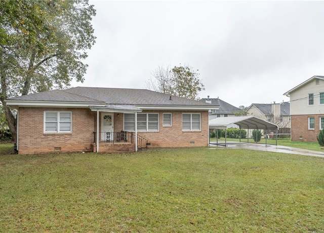 Property at 8424 Taylor Rd, Riverdale, GA 30274, 3 beds, 1.5 baths