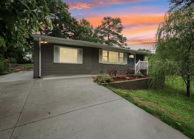 Property at 1977 Wee Kirk Rd SE, Atlanta, GA 30316, 3 beds, 2 baths