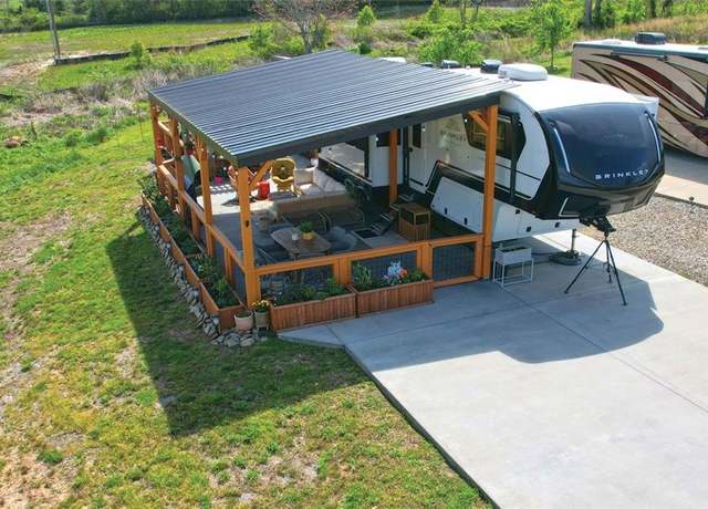Property at 135 Mountain Meadows Dr, Morganton, GA 30560