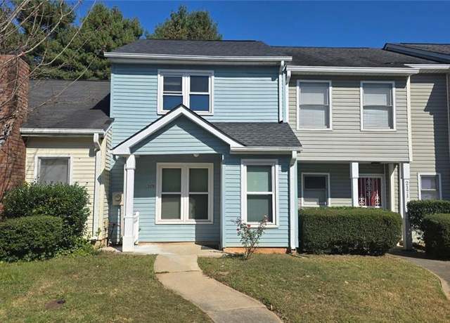 Property at 2173 Wellington Cir, Lithonia, GA 30058, 2 beds, 1.5 baths