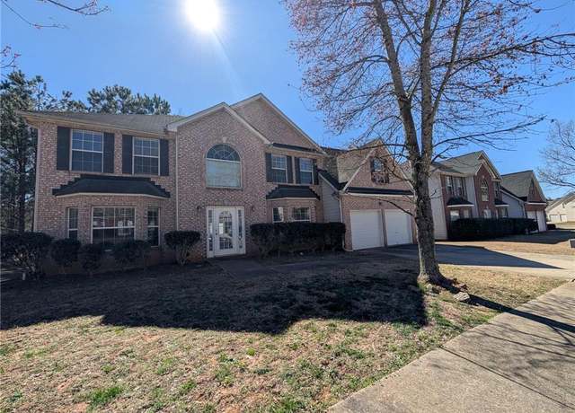Property at 5622 Platte Dr, Ellenwood, GA 30294, 4 beds, 3 baths