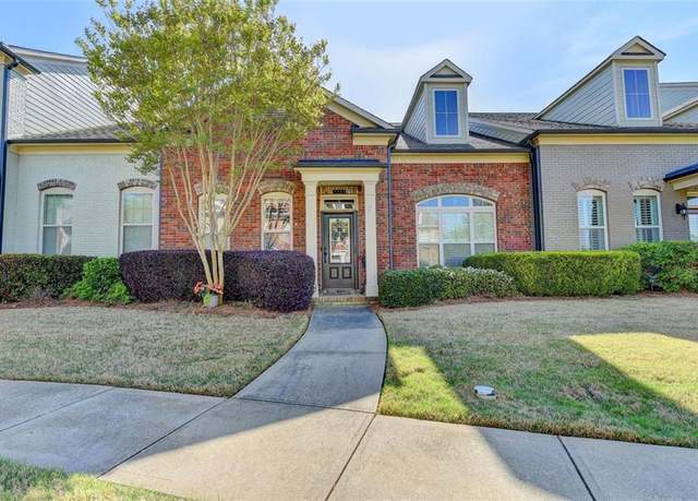 Property at 7780 Pierpoint Ln, Alpharetta, GA 30005, 3 beds, 2.5 baths