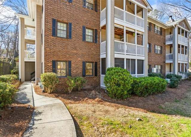 Property at 706 Barrington Hills Dr, Atlanta, GA 30350, 2 beds, 2 baths