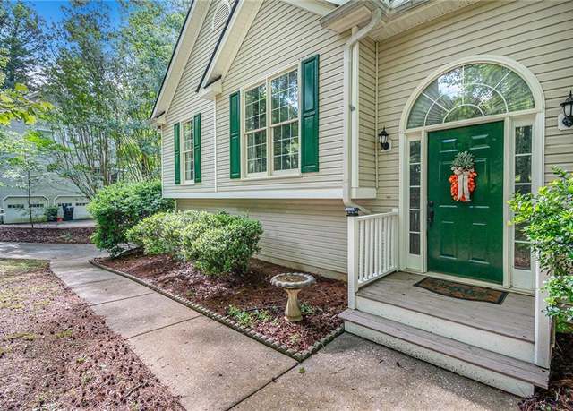 Property at 90 Camden Woods Pl, Dallas, GA 30157, 3 beds, 2 baths