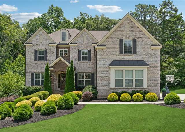 Property at 5460 Summit Oak Dr, Alpharetta, GA 30004, 7 beds, 5 baths