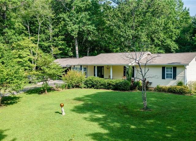 Property at 487 Frontier Rd, Jasper, GA 30143, 3 beds, 2 baths