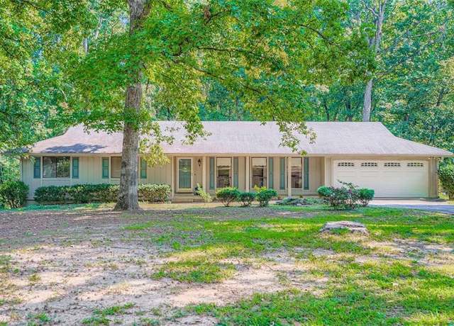 Property at 1237 Heritage Hills Cir, Snellville, GA 30078, 3 beds, 2 baths