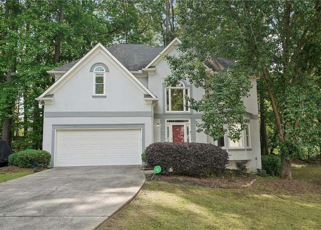 Property at 220 Chinkapin Cir SW, South Fulton, GA 30311, 4 beds, 2.5 baths