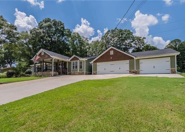Property at 195 Mccord St, Covington, GA 30014, 3 beds, 2 baths