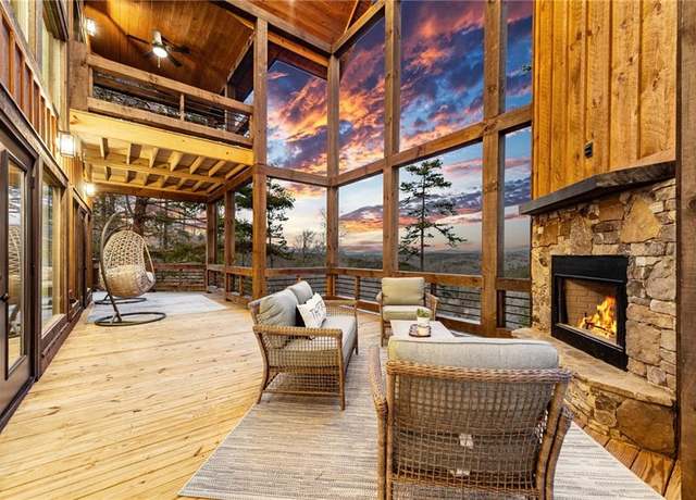 Property at 140 Riverview Ter, Blue Ridge, GA 30513, 5 beds, 5.5 baths