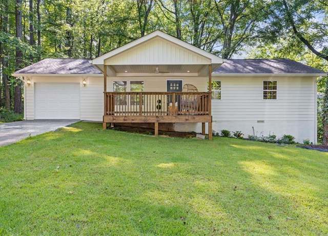 Property at 2856 Bay Leaf Dr SE, Conyers, GA 30094, 3 beds, 2 baths