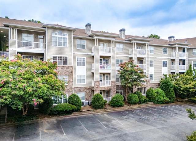 Property at 2700 Pine Tree Rd NE #1015, Atlanta, GA 30324, 1 bed, 1.5 baths