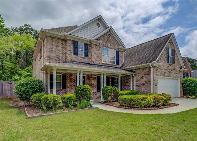Property at 1670 Cooper Lakes Dr, Grayson, GA 30017, 4 beds, 2.5 baths