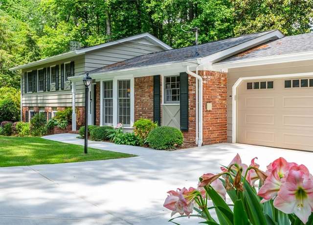 Property at 6505 Whispering Ln, Atlanta, GA 30328, 4 beds, 3 baths