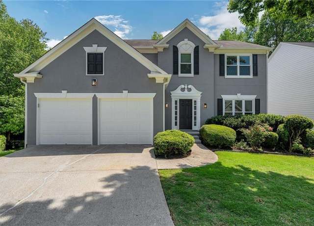 Property at 1095 Lyndhurst Way, Roswell, GA 30075, 5 beds, 2.5 baths
