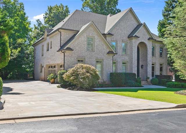 Property at 8430 Merion Dr, Duluth, GA 30097, 7 beds, 8 baths