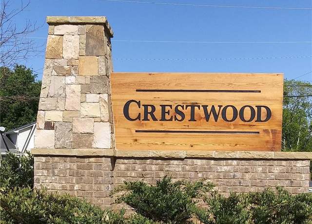 Property at 939 Crestmanor Dr, Marietta, GA 30008, 5 beds, 3.5 baths