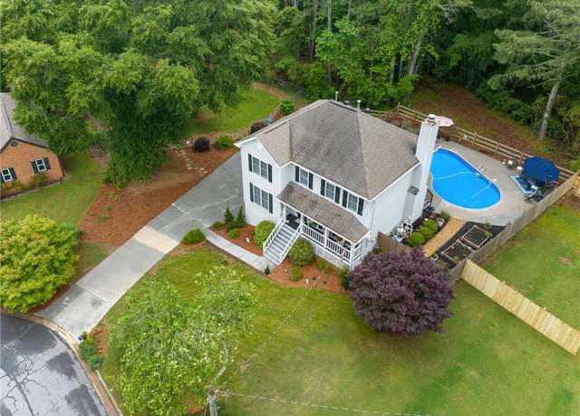 Property at 1482 Pinebark Ct, Grayson, GA 30017, 4 beds, 2.5 baths
