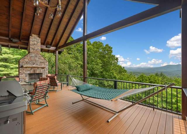 Property at 1158 Scenic Mountain View Rd, Blue Ridge, GA 30513, 3 beds, 3.5 baths