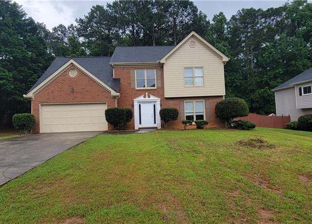 Property at 618 Eight Point Ct, Suwanee, GA 30024, 4 beds, 2.5 baths