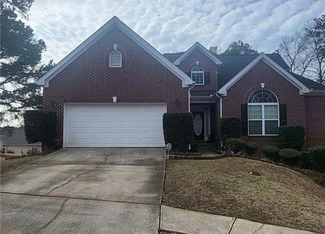 Property at 633 Herron Ct, Fairburn, GA 30213, 4 beds, 3.5 baths