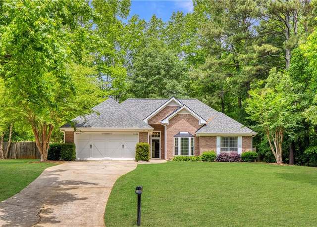 Property at 5850 Shannon Dr, Cumming, GA 30040, 3 beds, 2 baths