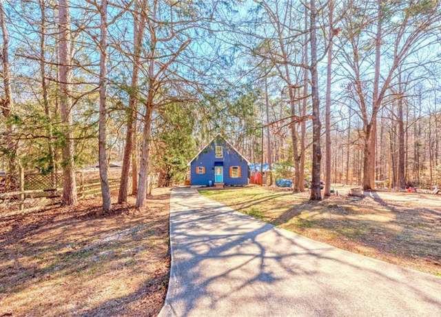 Property at 788 Lakeshore Rd, Martin, GA 30557, 1 bed, 2 baths