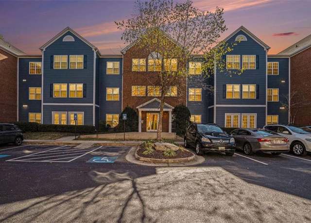 Property at 3302 Dogwood Dr #328, Atlanta, GA 30354, 2 beds, 2 baths