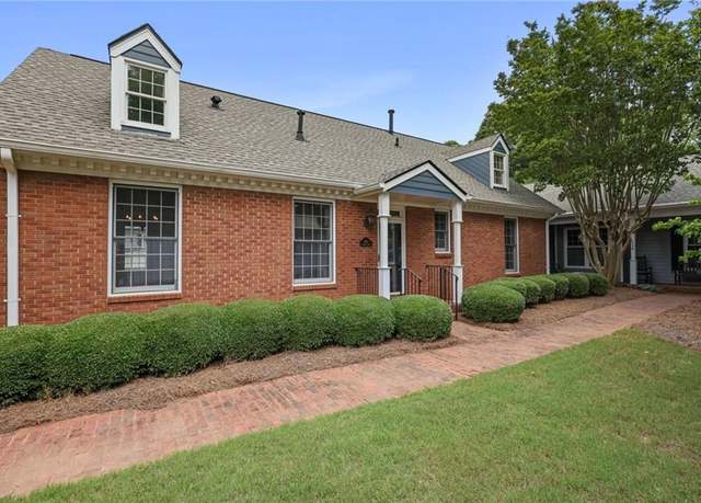 Property at 460 Chowning Pl NW, Marietta, GA 30064, 4 beds, 3 baths