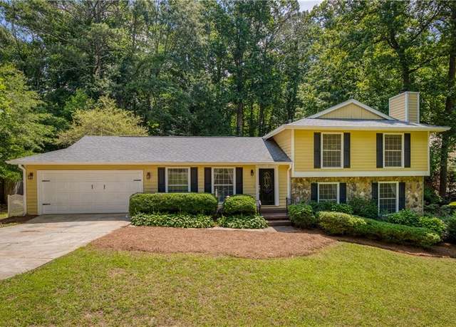 Property at 9685 Cone Ct, Roswell, GA 30075, 3 beds, 3 baths