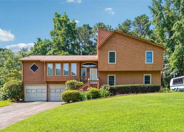 Property at 1159 Midland Dr NW, Acworth, GA 30102, 3 beds, 2.5 baths