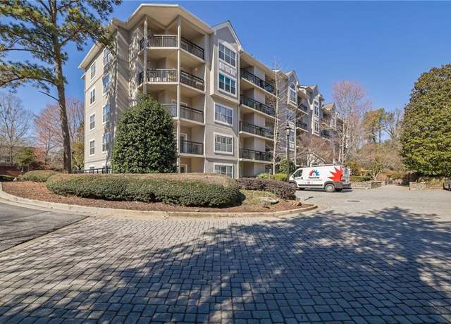 Property at 1406 River Green Dr NW, Atlanta, GA 30327, 1 bed, 1 bath