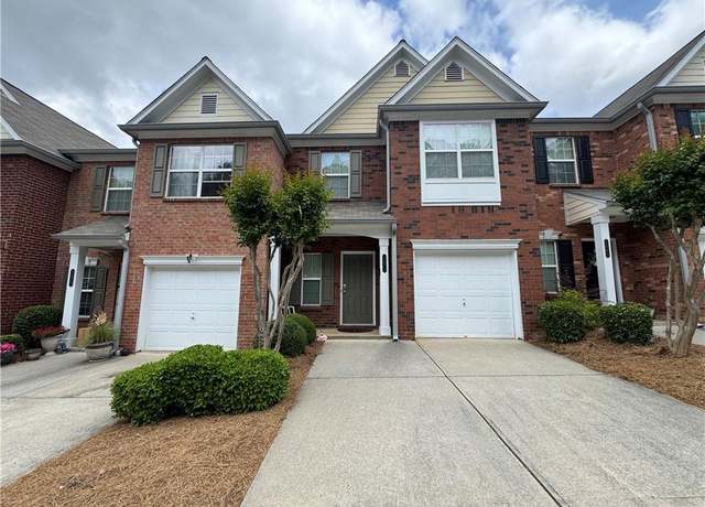 Property at 3871 Pleasant Oaks Dr, Lawrenceville, GA 30044, 3 beds, 2.5 baths