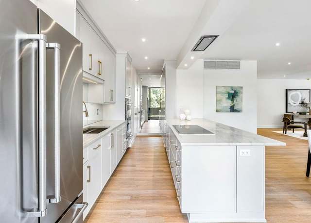 Property at 2575 Peachtree Rd NE Unit 6G, Atlanta, GA 30305, 2 beds, 2 baths