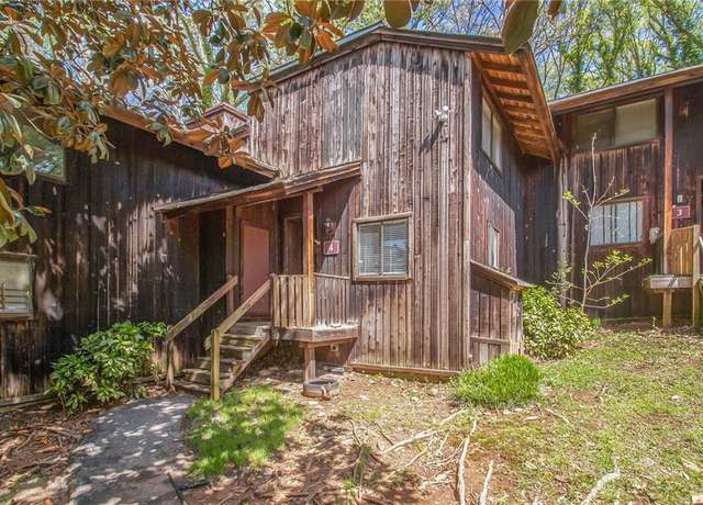 Property at 4 Quail Run, Decatur, GA 30035, 2 beds, 1.5 baths