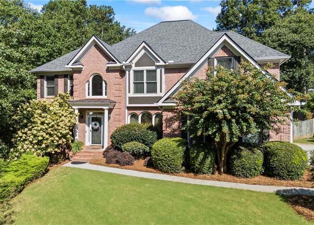 Property at 2155 Parliament Dr, Lawrenceville, GA 30043, 4 beds, 3.5 baths