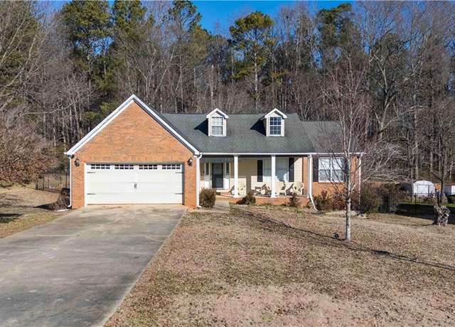 Property at 540 Flint Ridge Ct, Jonesboro, GA 30238, 3 beds, 2 baths