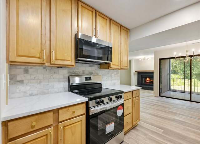 Property at 605 Candler St Unit C2, Gainesville, GA 30501, 3 beds, 2 baths